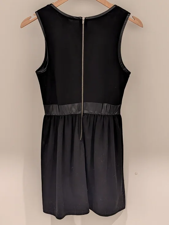 One Clothing Dress - Picture 2 of 3